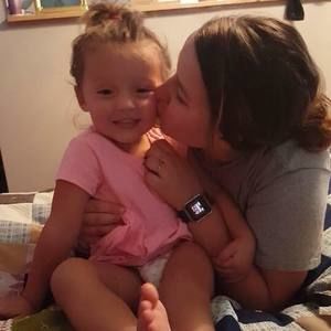 Meet your Posher, Halee